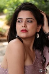 Ayesha Singh at Yedu Chepala Katha Movie Prees Meet